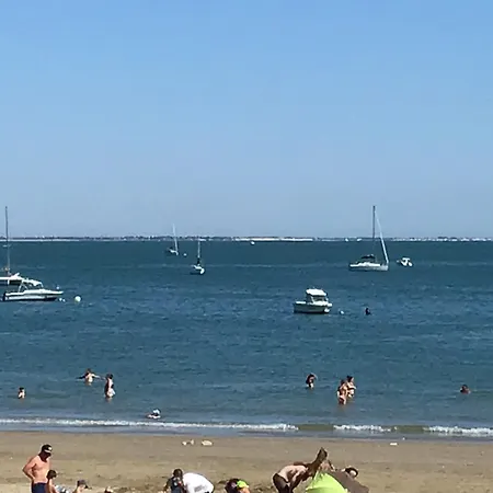 Face A La Villa Rivedoux-Plage